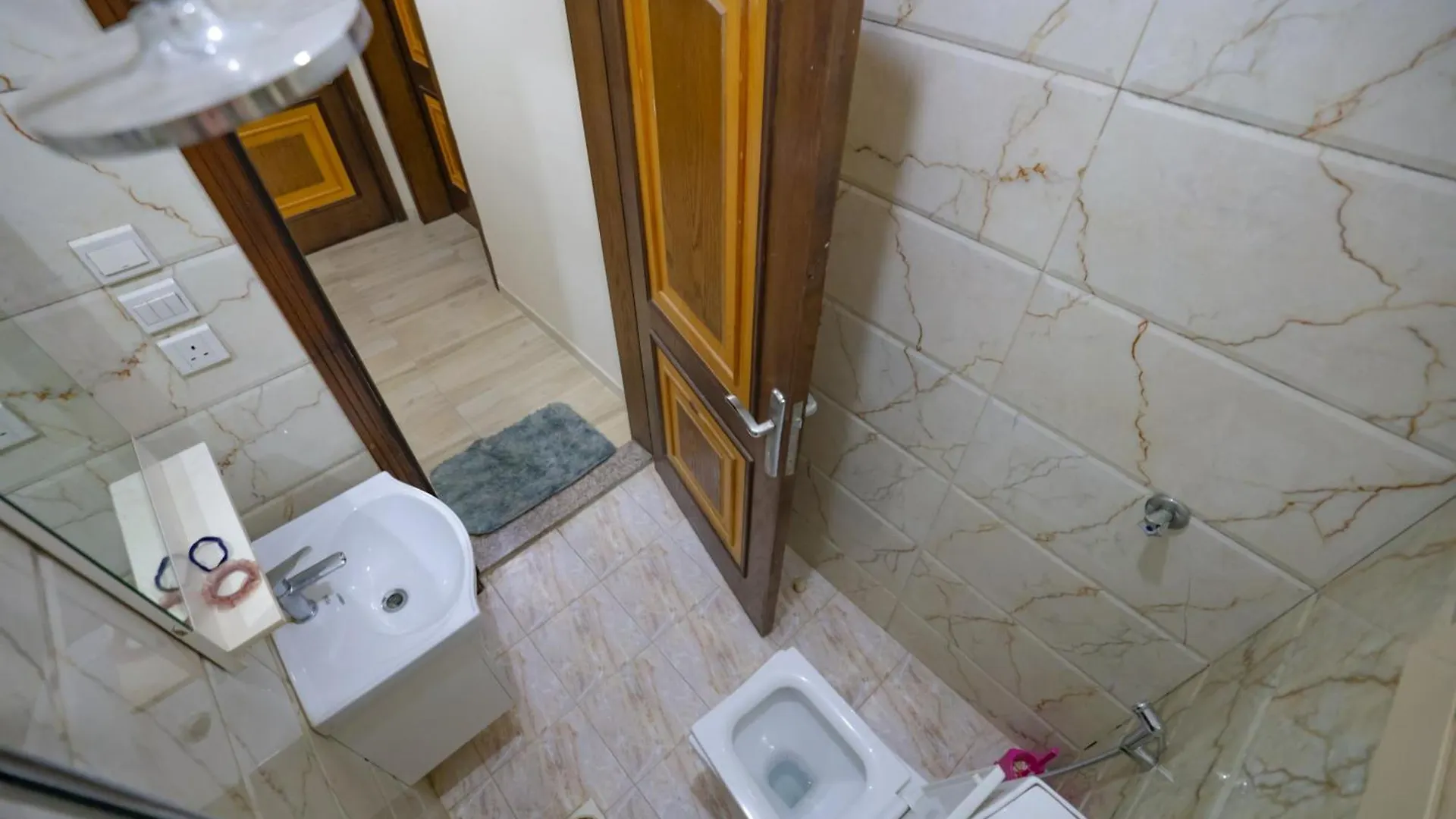 Apartman Alfarsiah Senior Suite Dzsidda